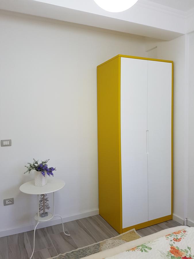 Sofia'S Holiday Apartment Vlorë Buitenkant foto