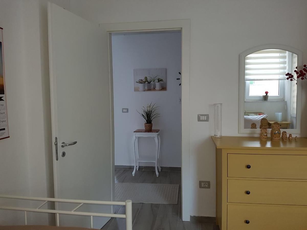 Sofia'S Holiday Apartment Vlorë Buitenkant foto